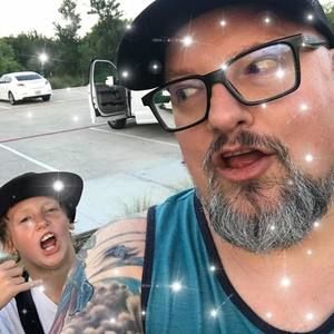 Meet your Posher, Mark